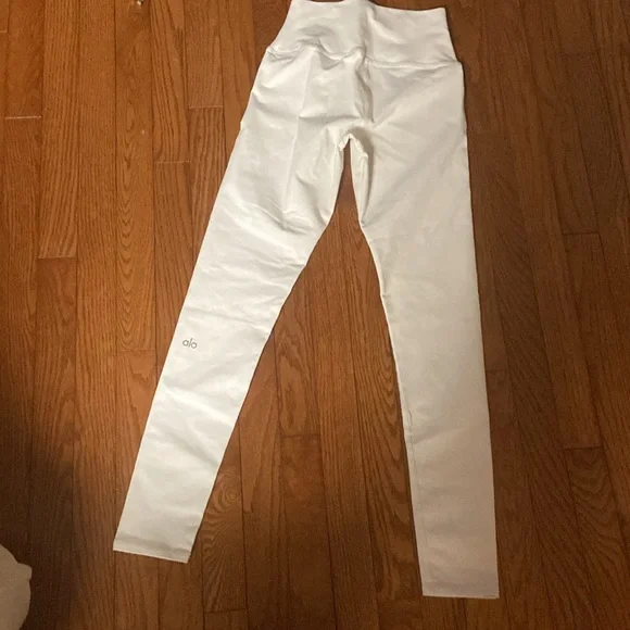 ALO HIGH WAISTLINE LEGGINGS - Picture 5 of 12